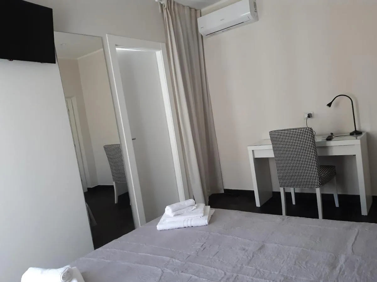 Hotel I 3 Principi, Paolo Aeroporto di Catania Fontana Rossa